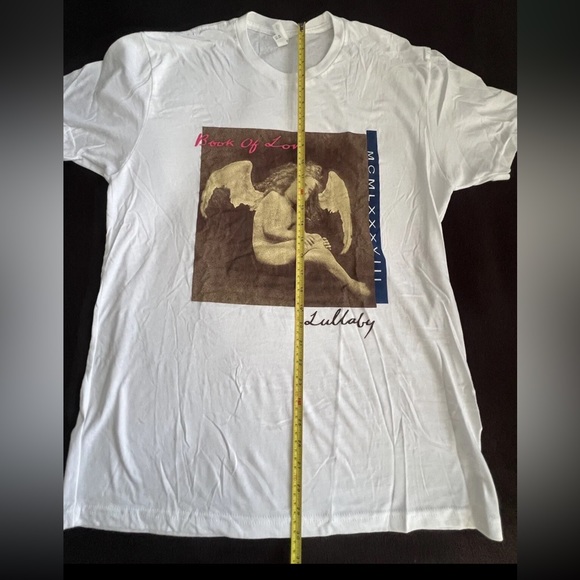 Book of Love Lullaby Official Iconic Logo T-shirt NWOT Purchased at Concert Rare - Picture 6 of 13
